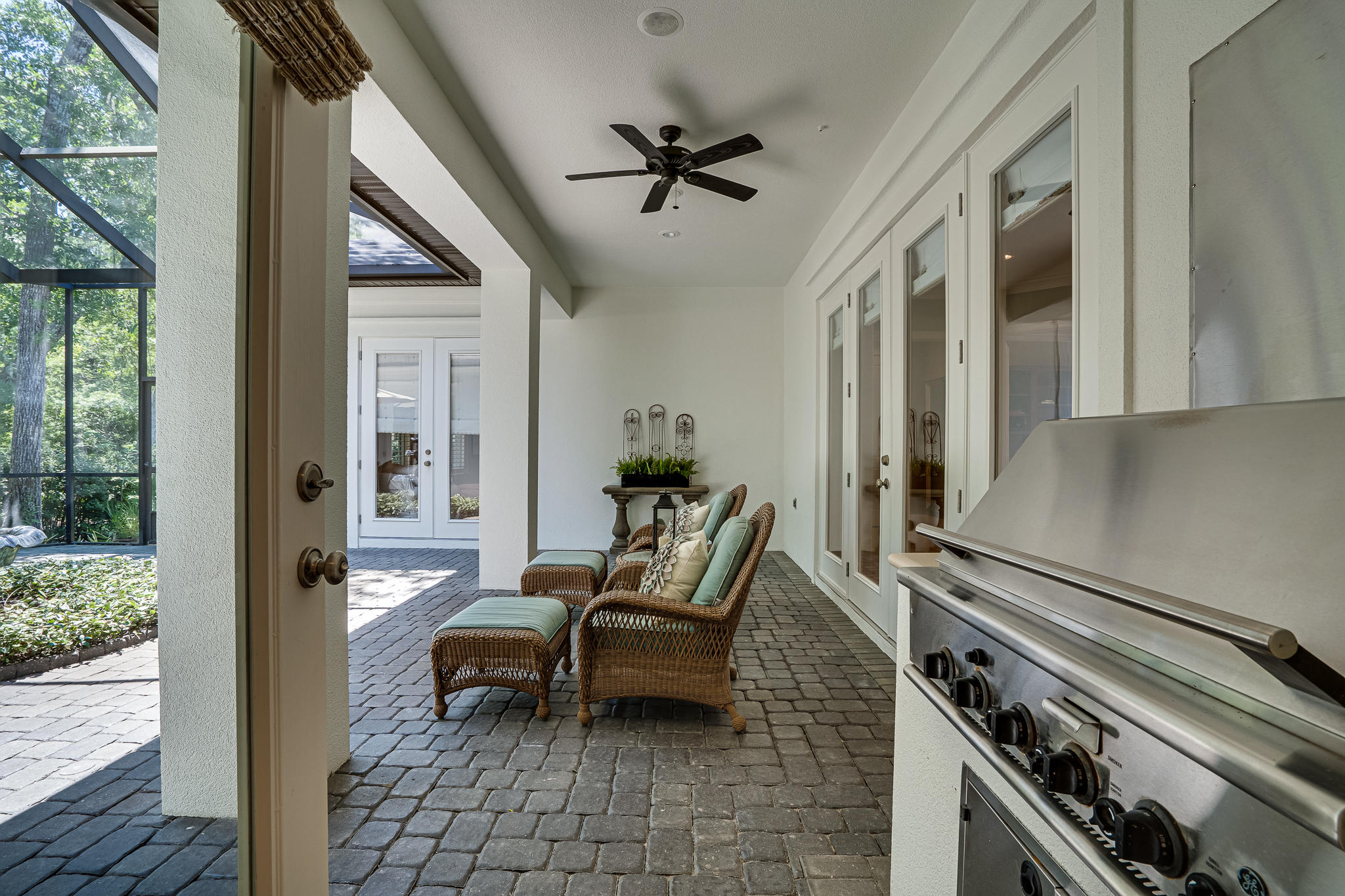 BURNT PINE EAST - Residential