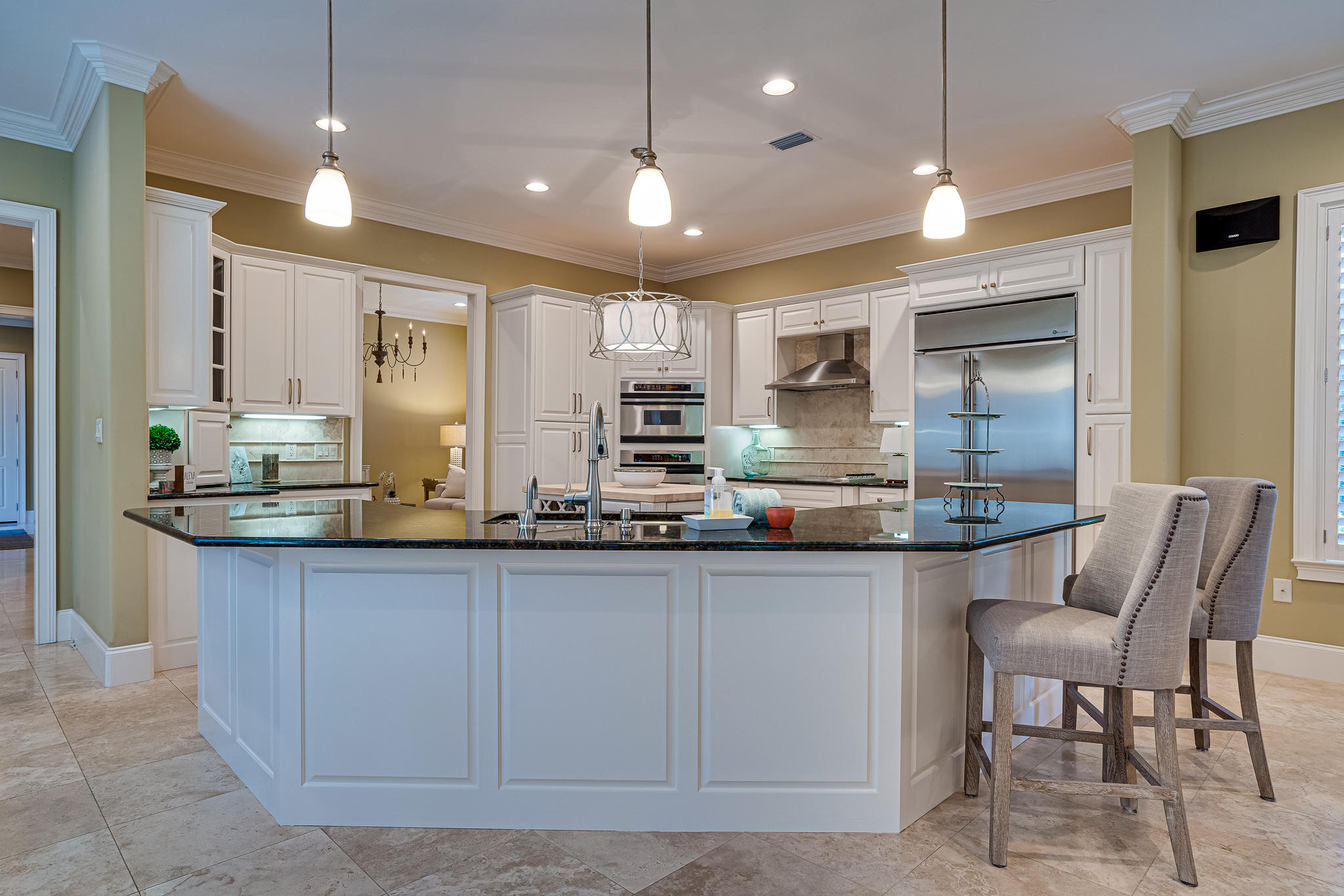 BURNT PINE EAST - Residential