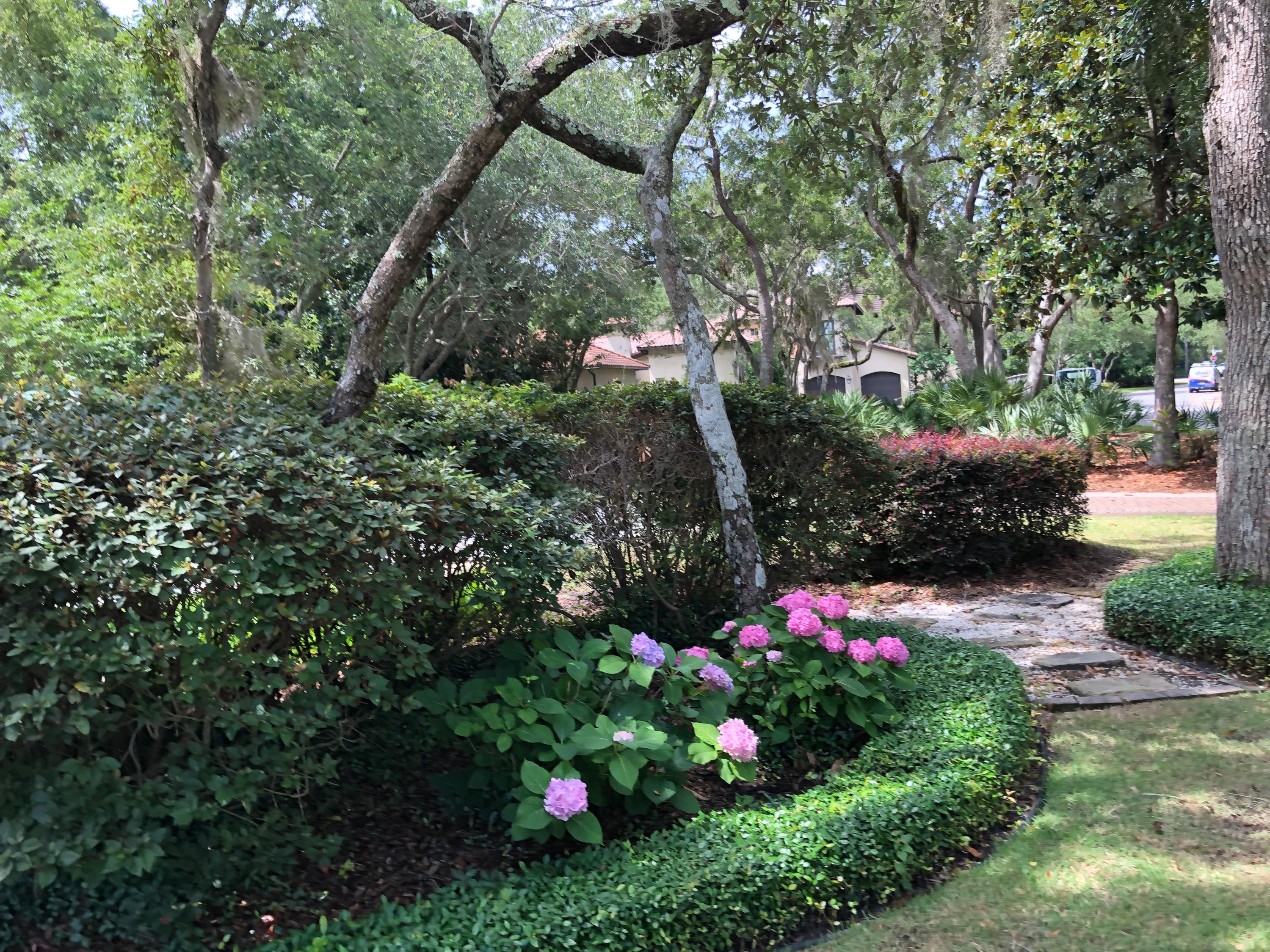 BURNT PINE EAST - Residential