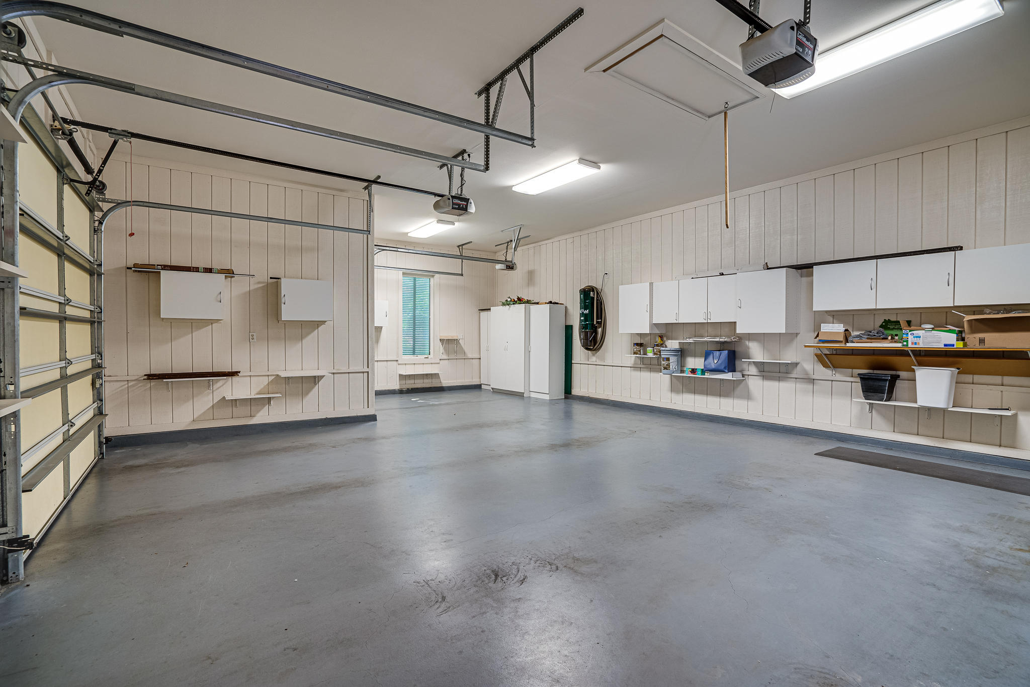 BURNT PINE EAST - Residential