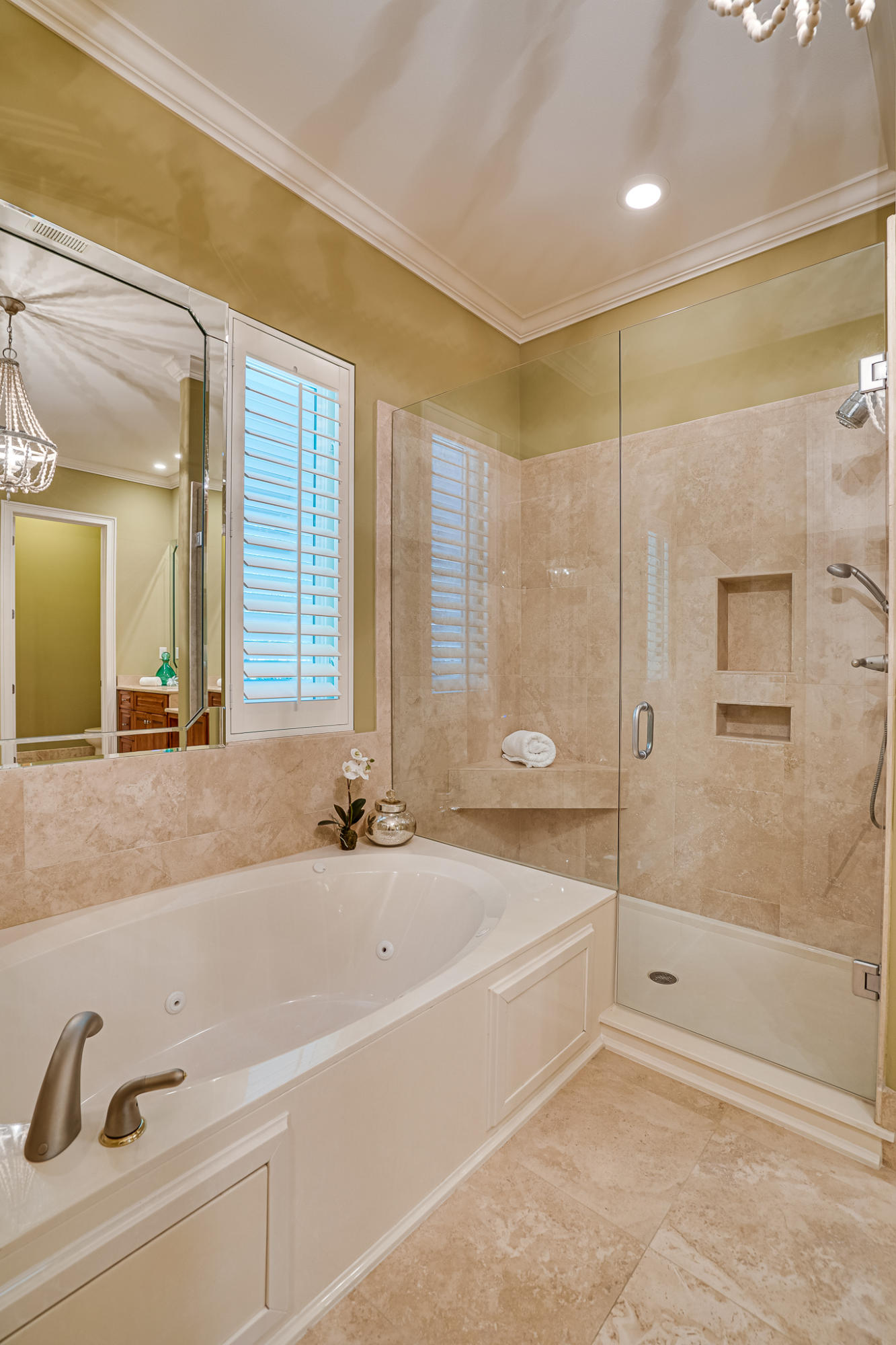 BURNT PINE EAST - Residential