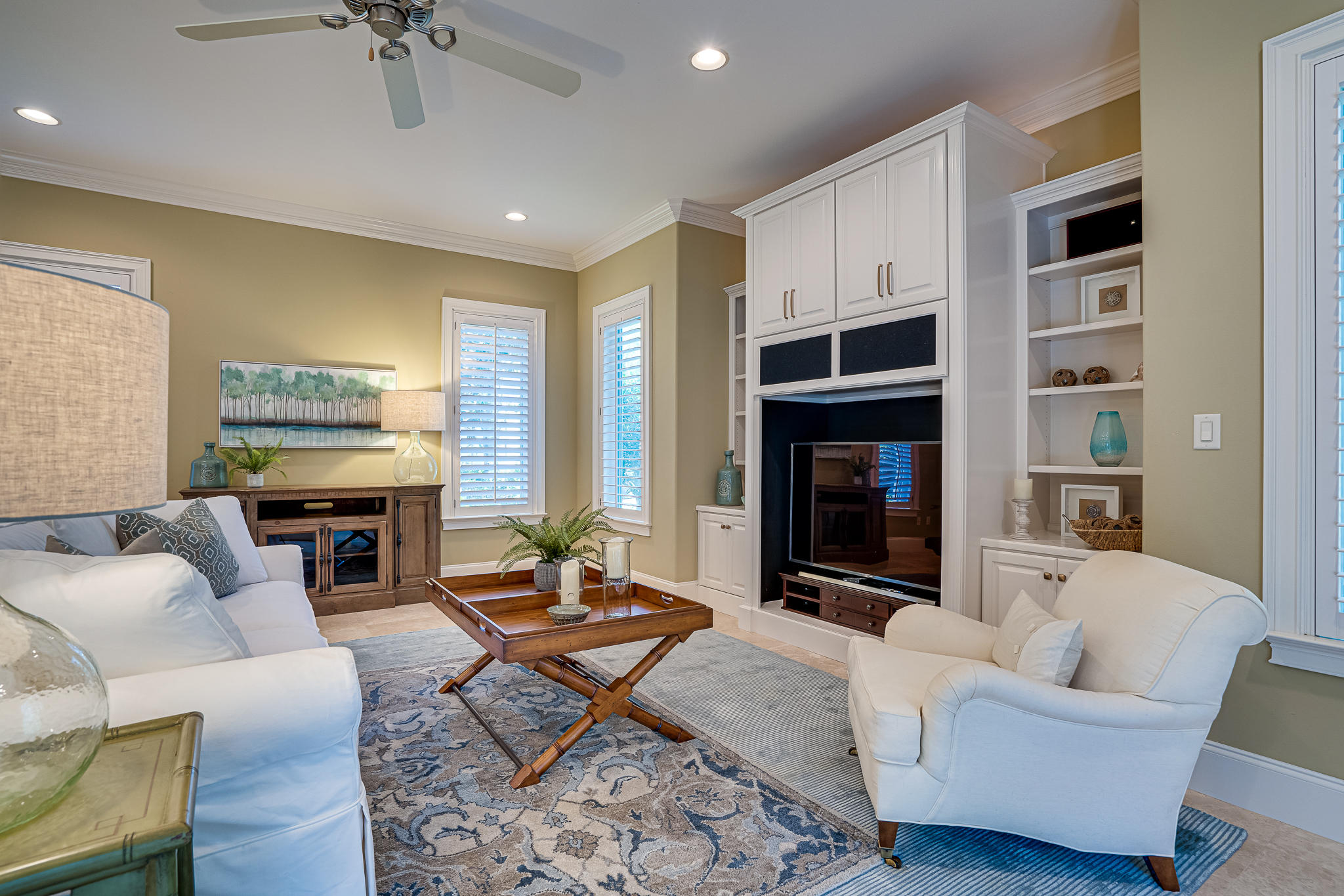 BURNT PINE EAST - Residential