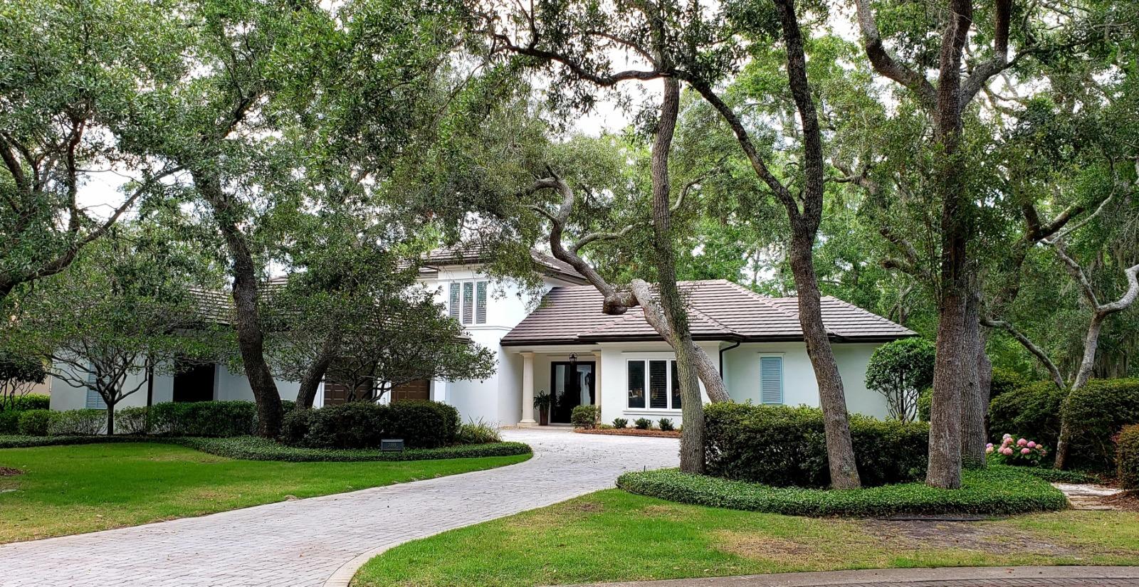 BURNT PINE EAST - Residential