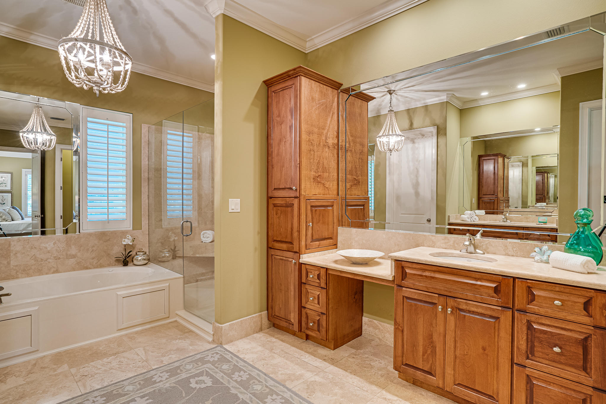 BURNT PINE EAST - Residential