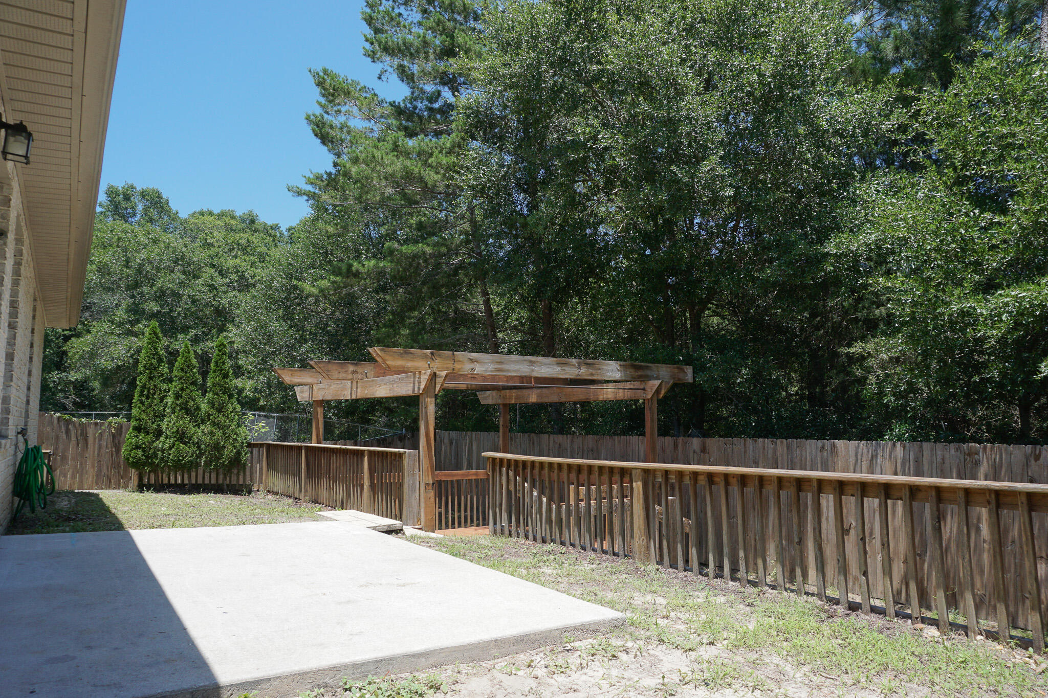 CHIMERA ESTATES - Residential Lease