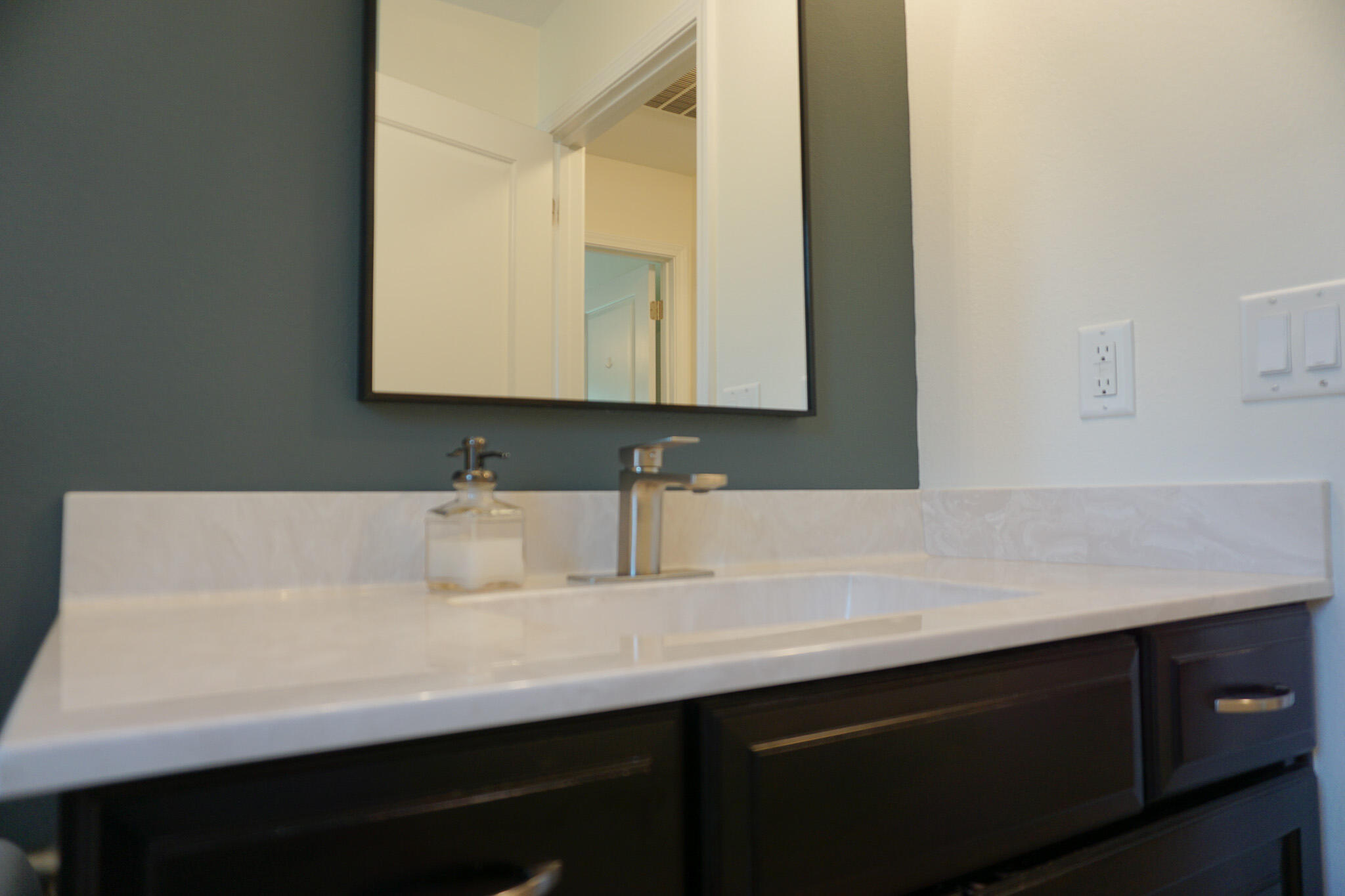CHIMERA ESTATES - Residential Lease