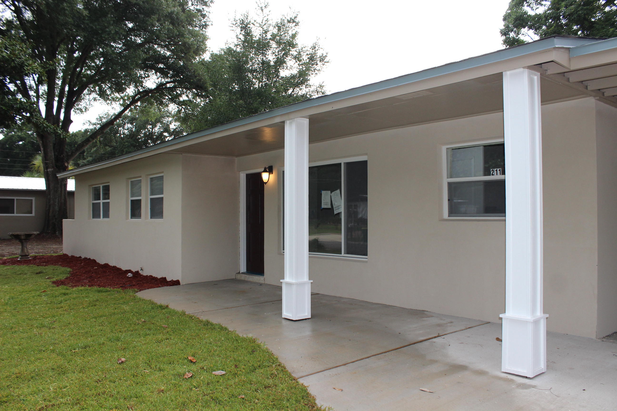 OAK TREE PARK - Residential