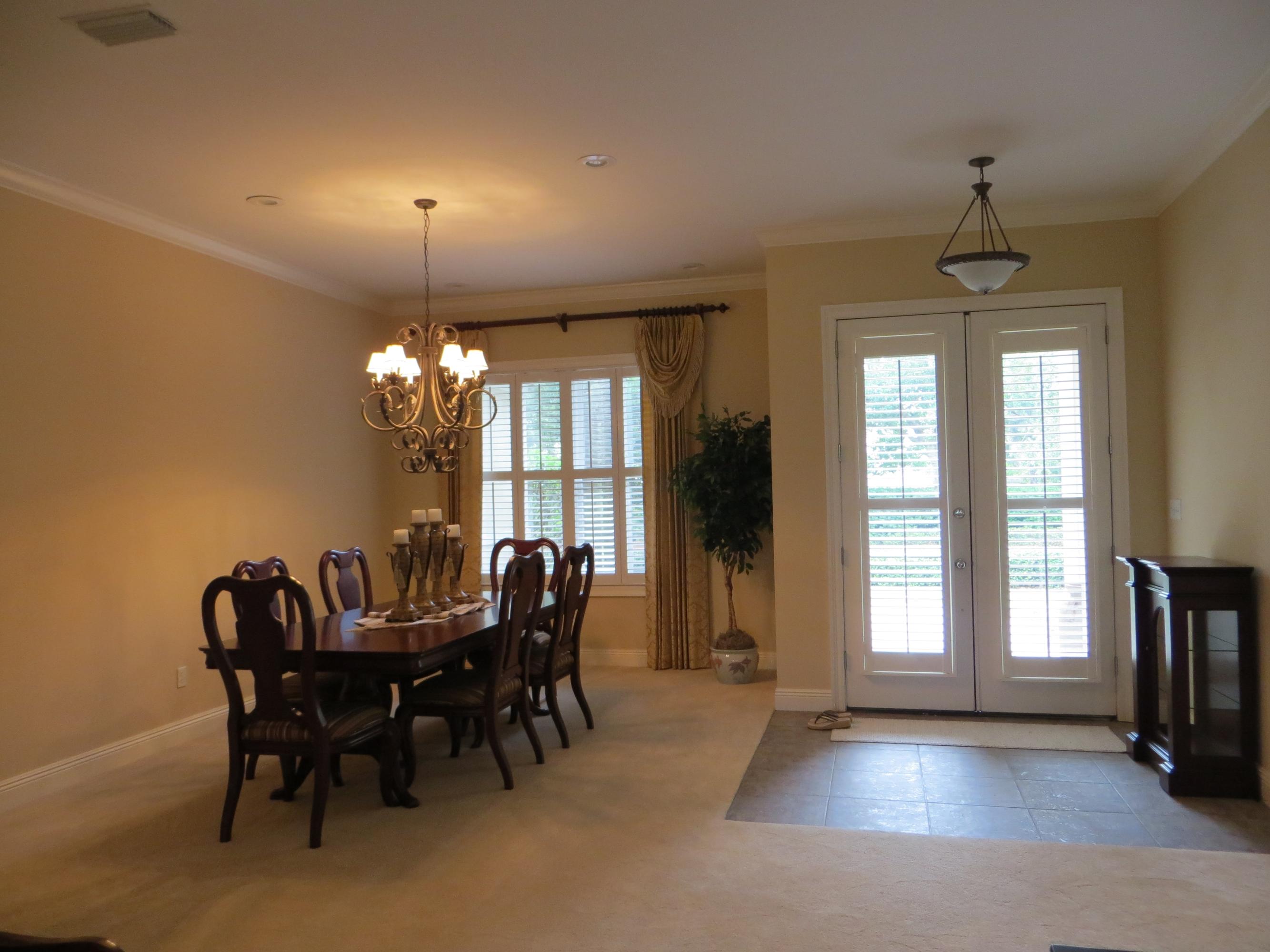 BAYTOWNE AVE EAST - Residential