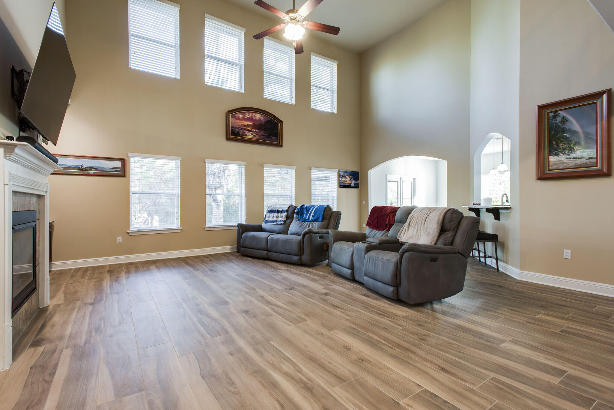 HAMMOCK BAY - Residential