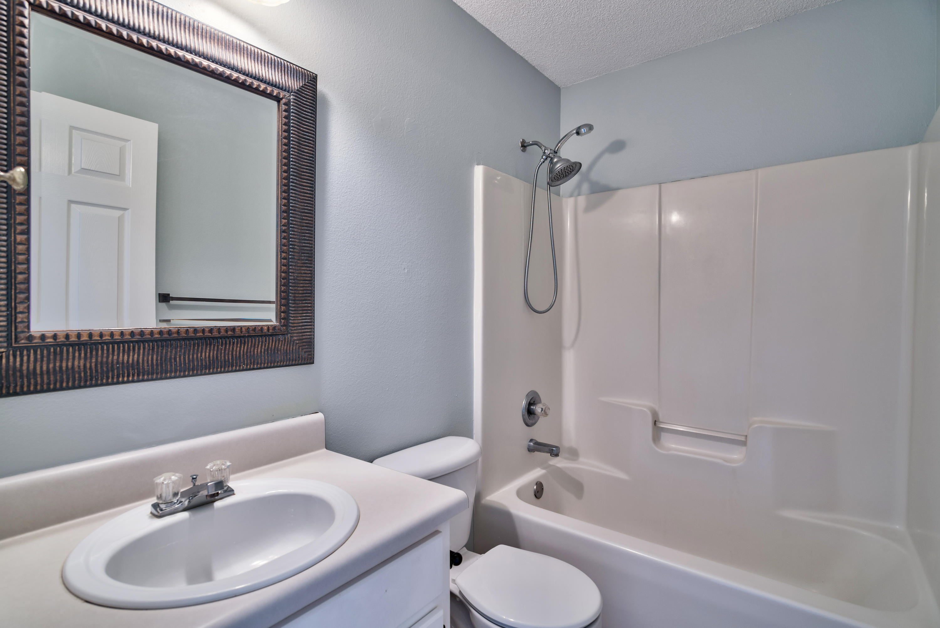 Emerald Village Ph I - Residential