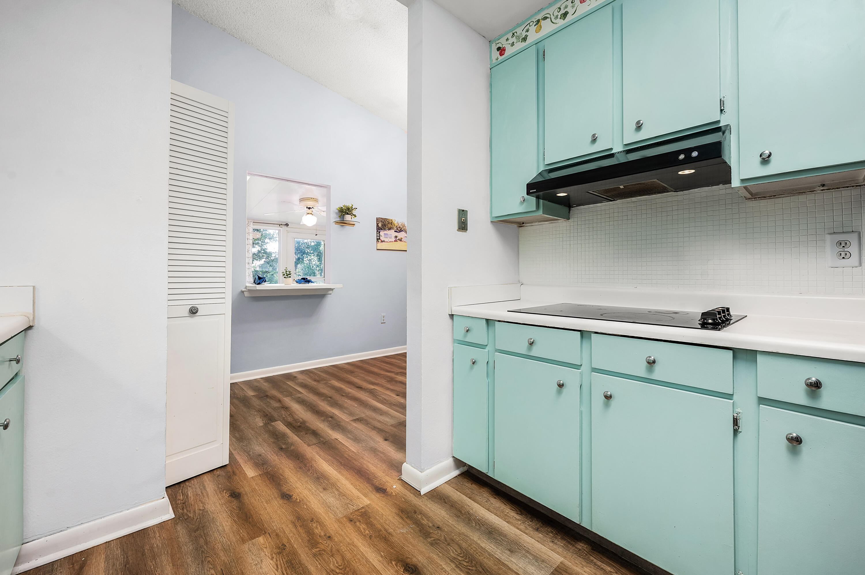 VICTORIA GARDENS 1 - Residential