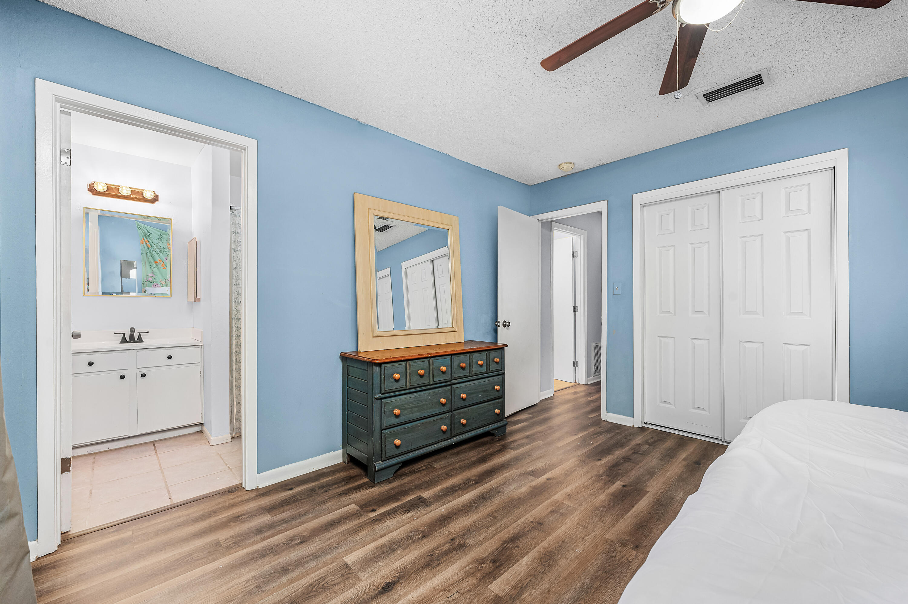 VICTORIA GARDENS 1 - Residential