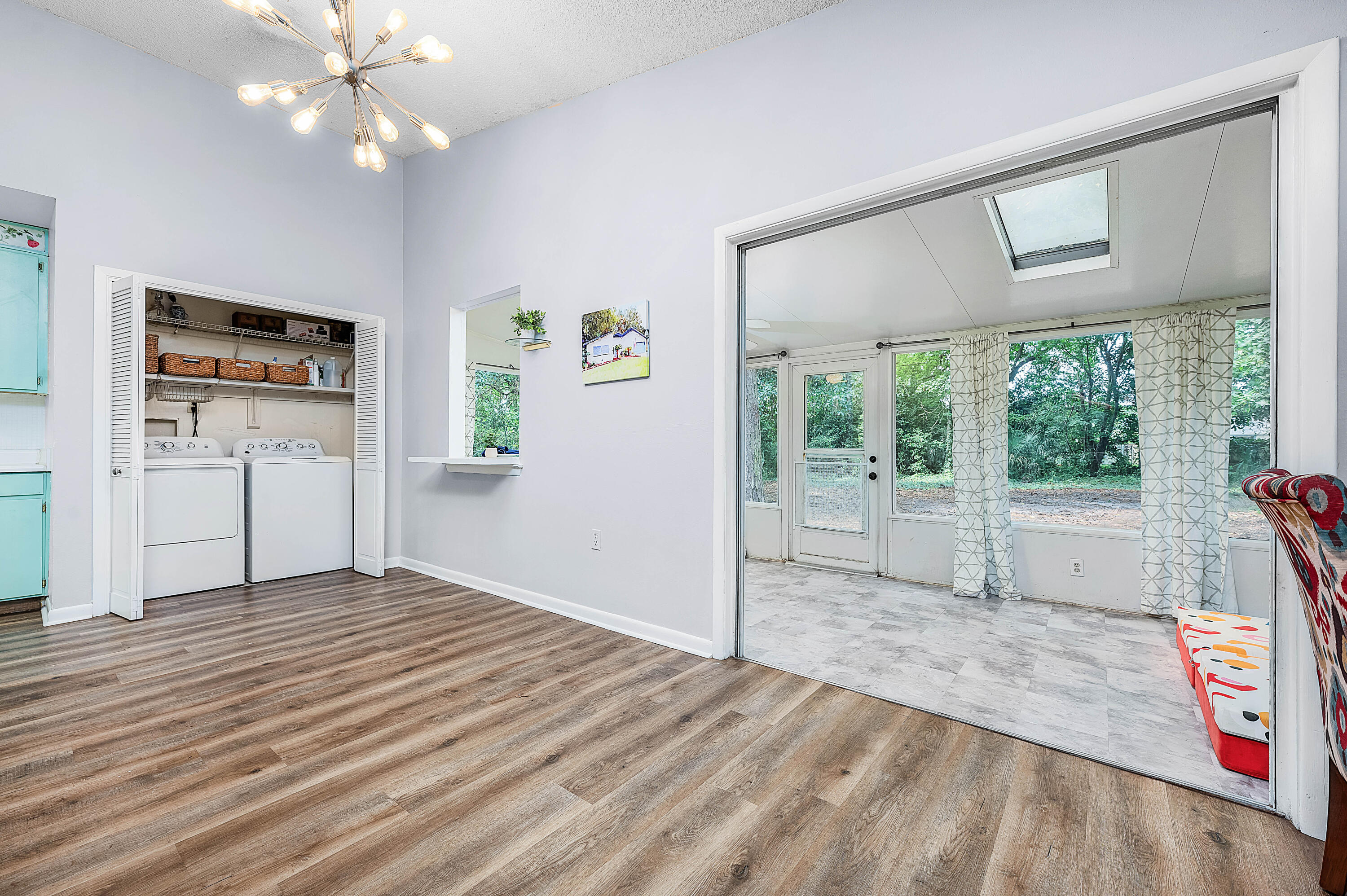 VICTORIA GARDENS 1 - Residential