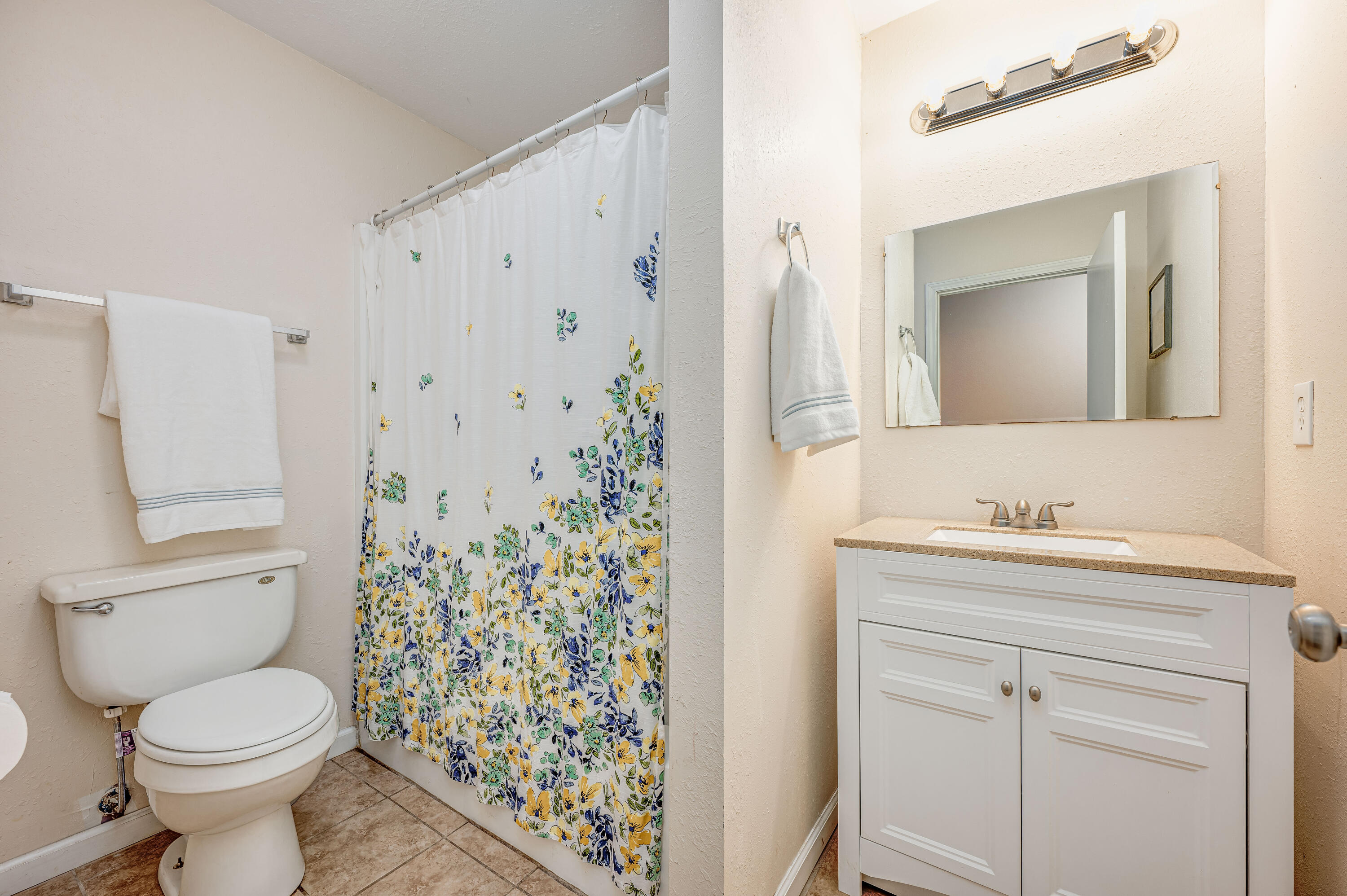 VICTORIA GARDENS 1 - Residential