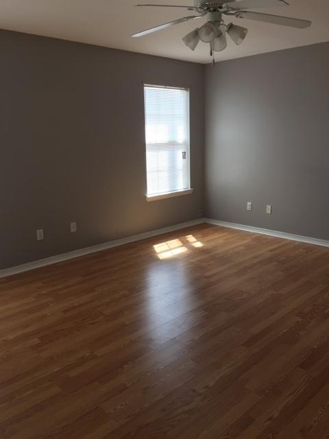 LAUDERHILL - Residential