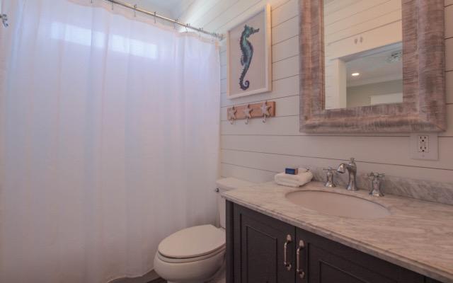 TRANQUIL SHORES - Residential