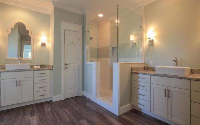 TRANQUIL SHORES - Residential