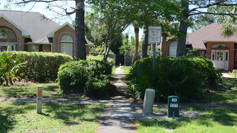 EMERALD BREEZE ESTATES - Residential