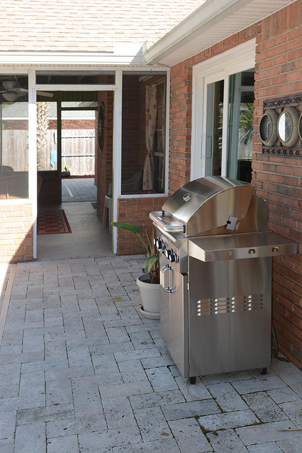 EMERALD BREEZE ESTATES - Residential