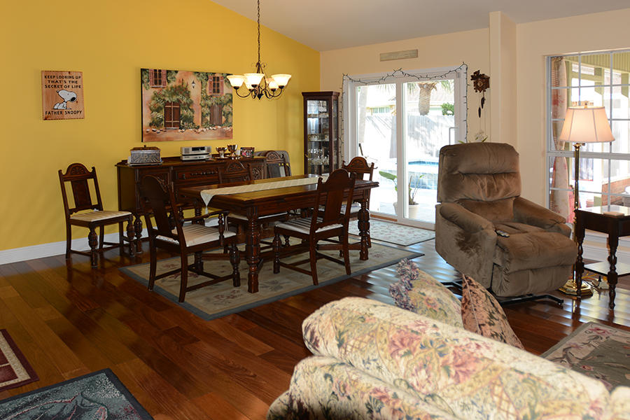 EMERALD BREEZE ESTATES - Residential