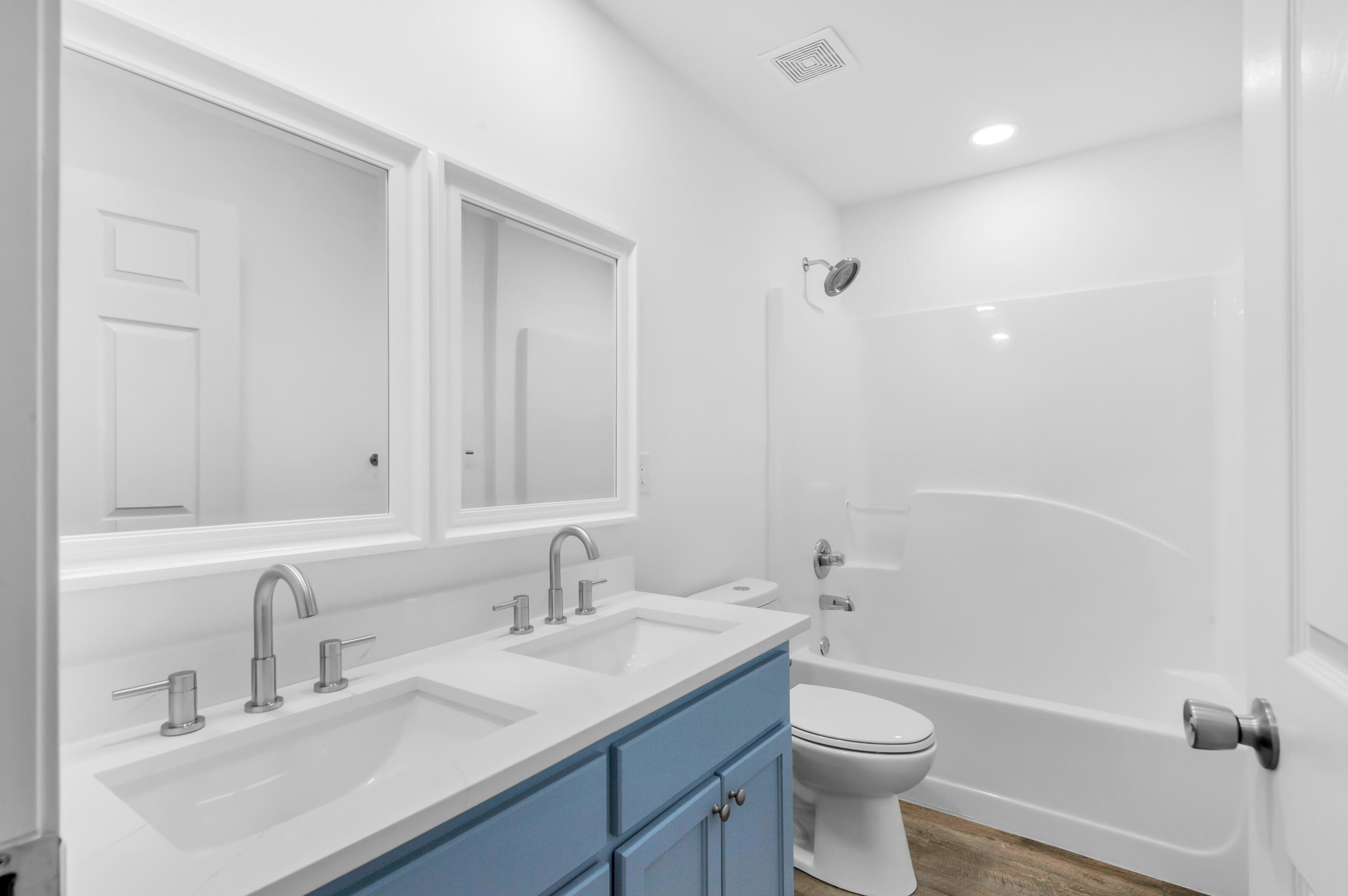 IRON GATE S/D PH I - Residential