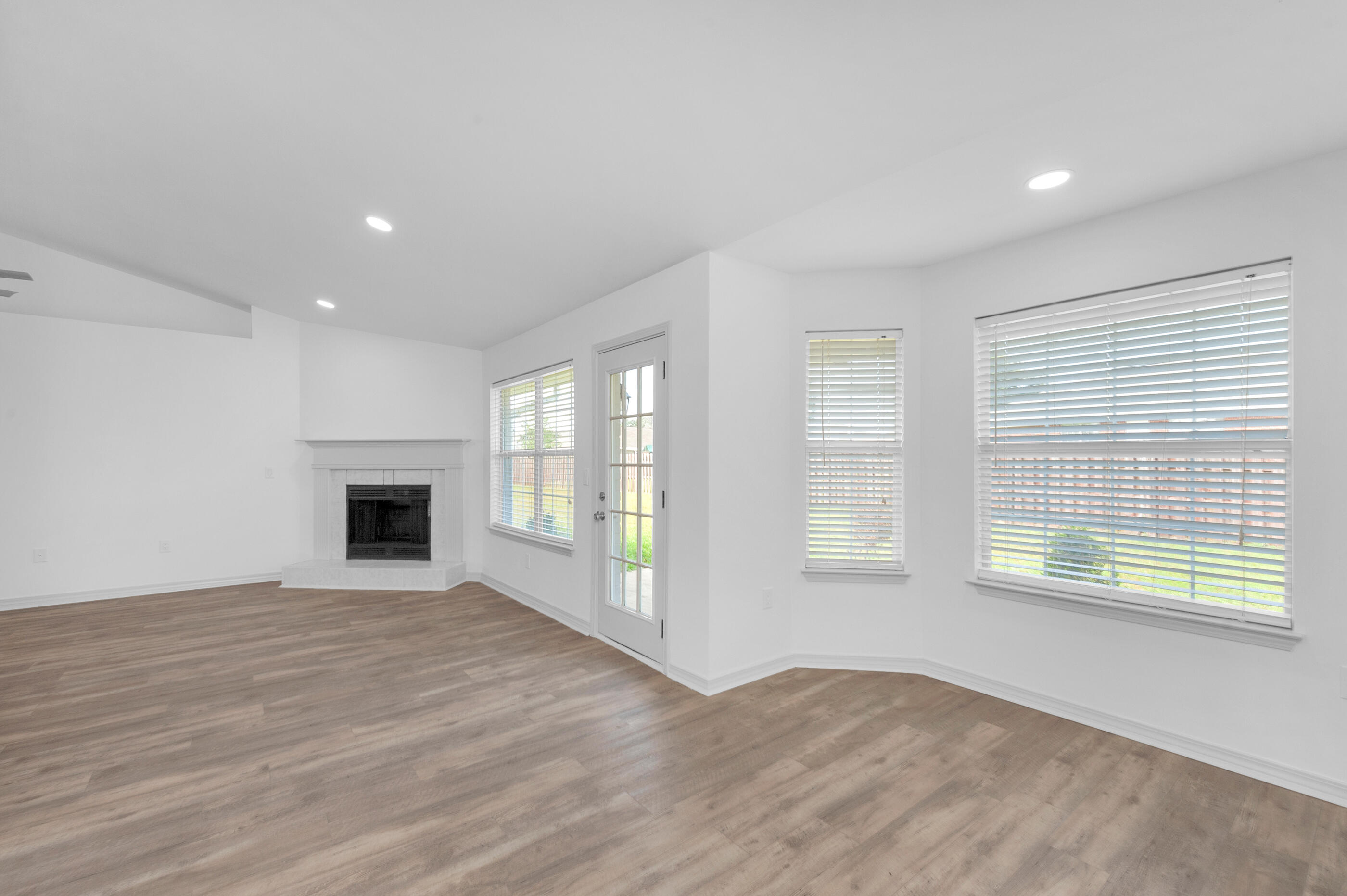 IRON GATE S/D PH I - Residential