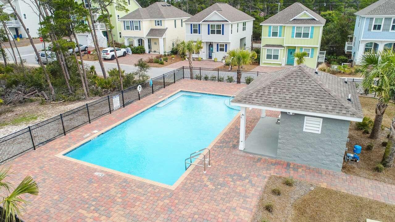 Pinewood Preserve - Residential