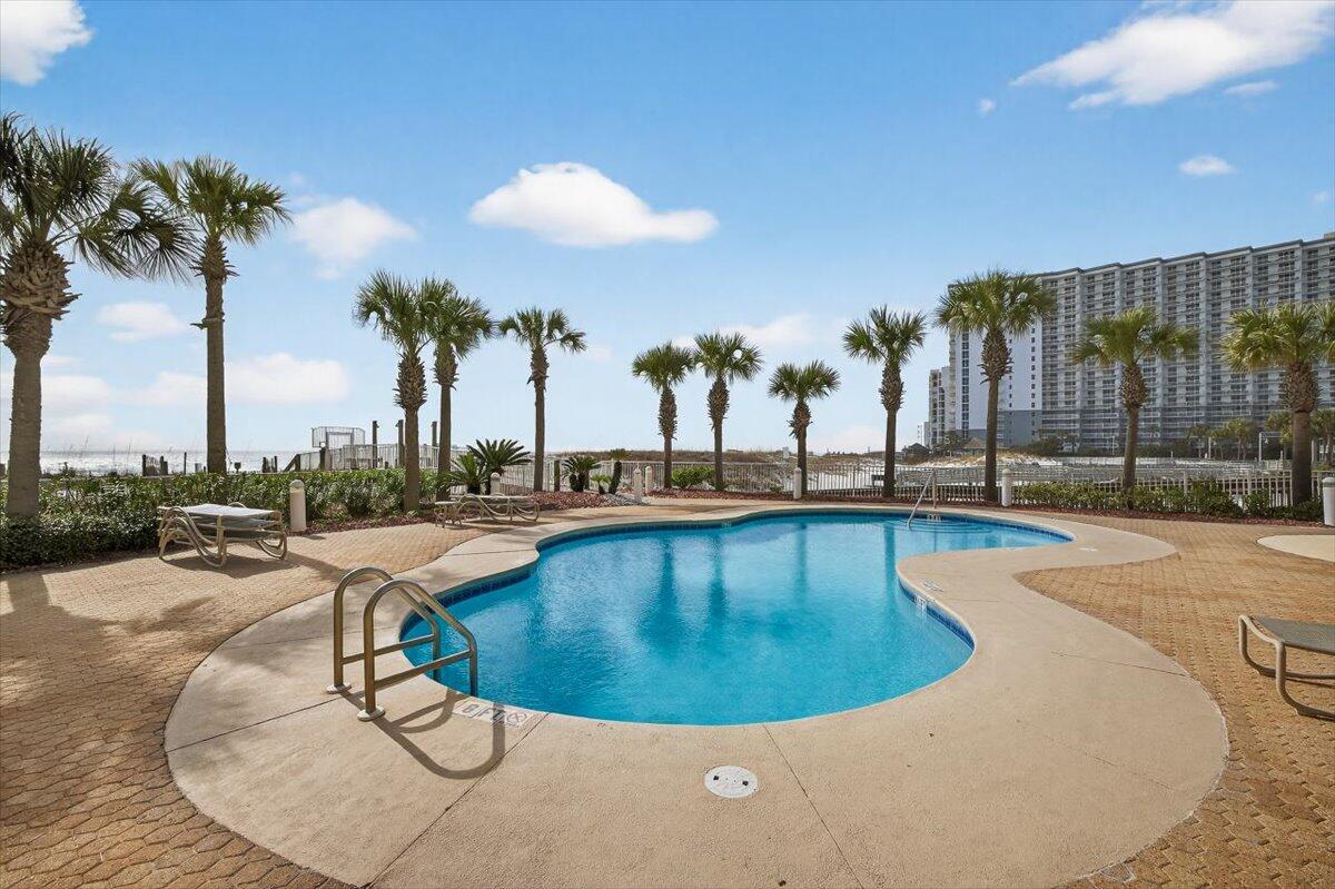 Destin Towers - Residential