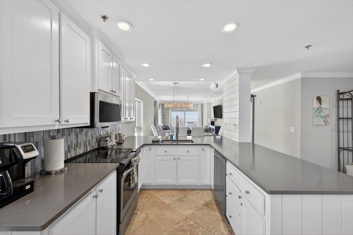 Destin Towers - Residential