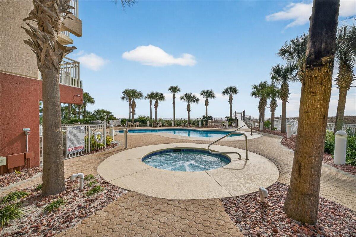 Destin Towers - Residential