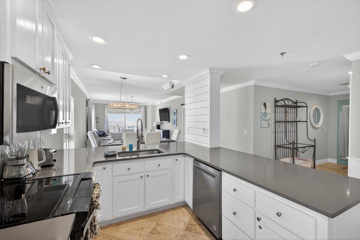 Destin Towers - Residential