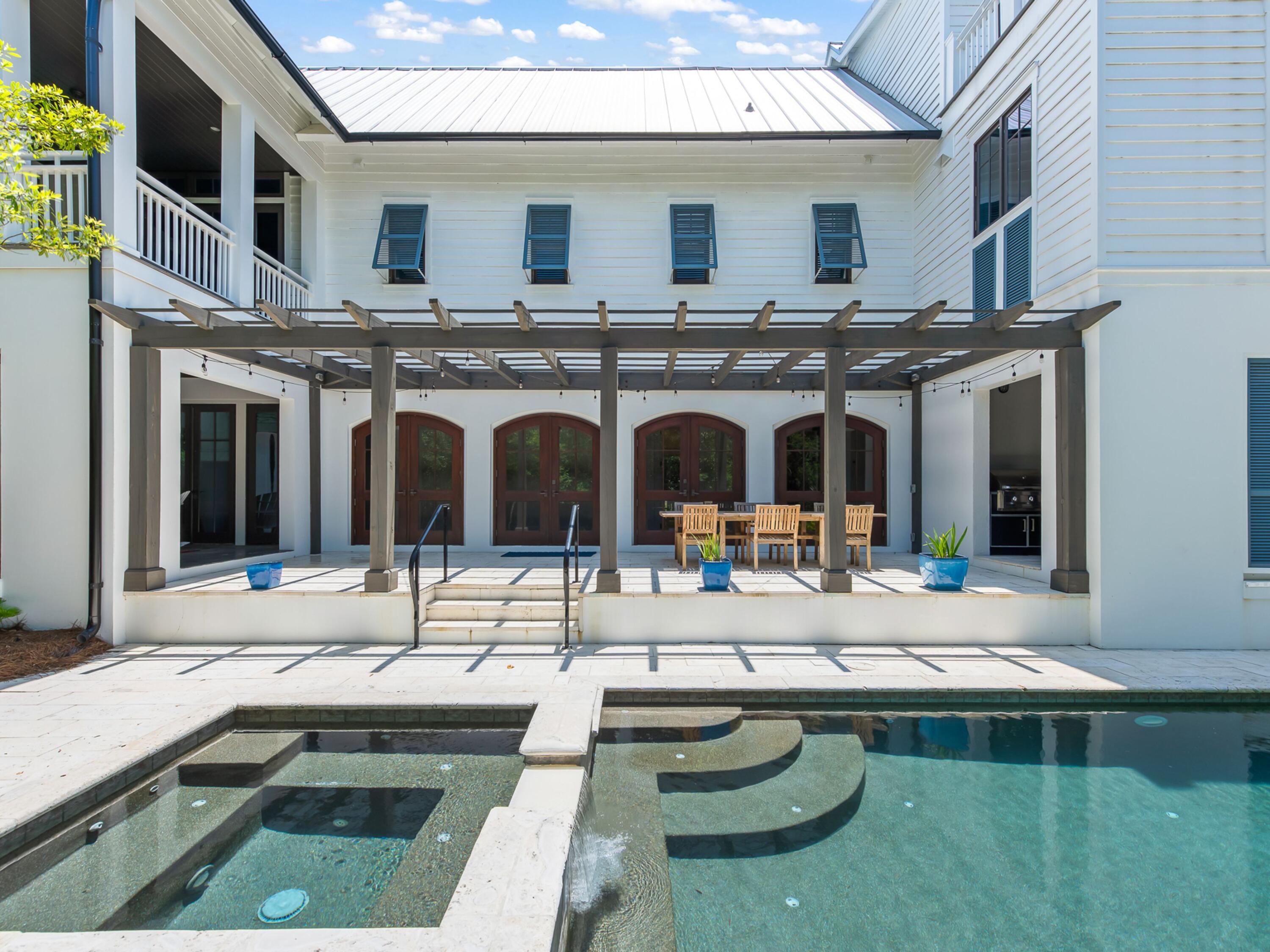 RETREAT THE - Residential