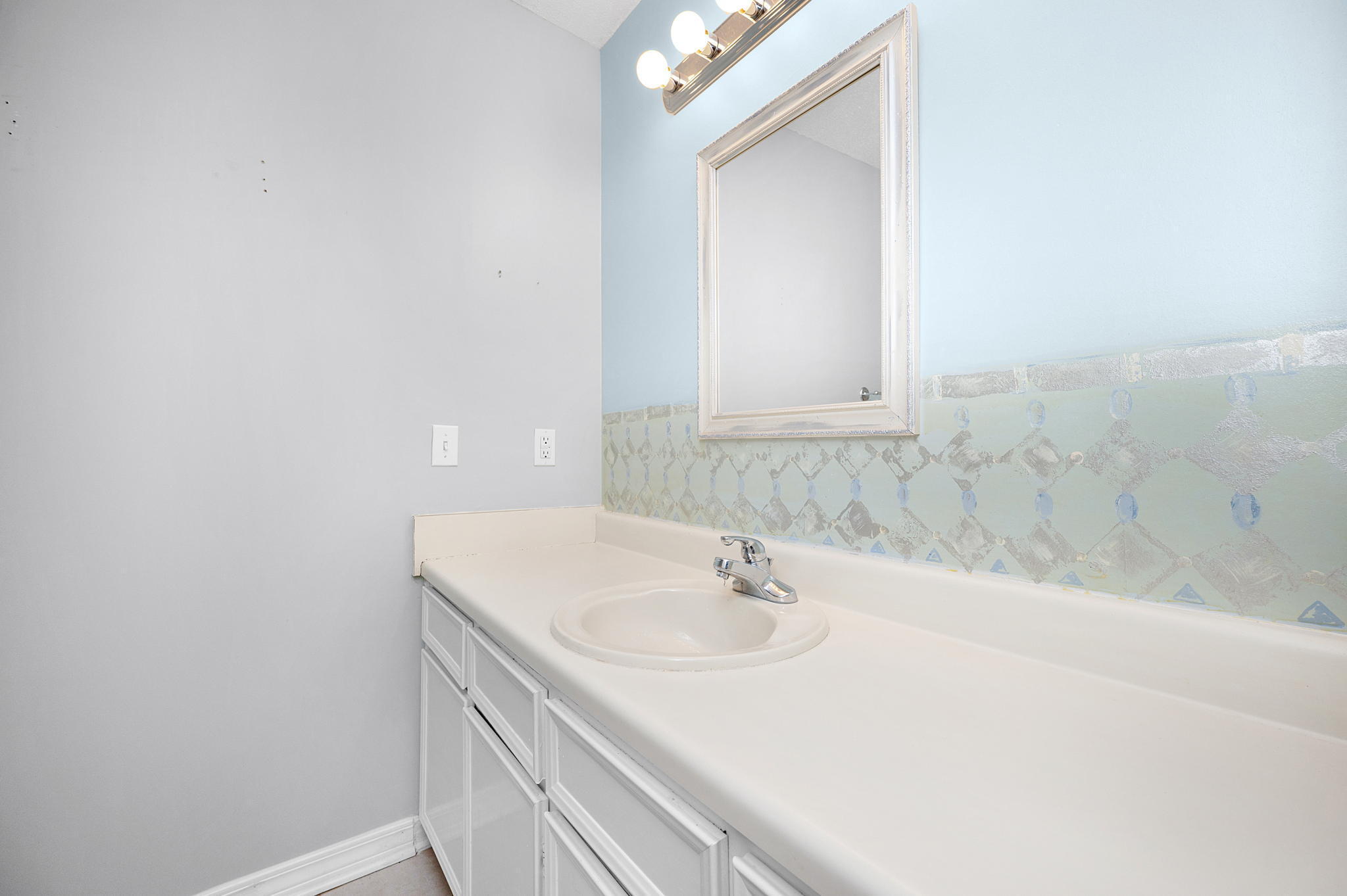 GRAYTON BEACH VILLAS CONDO - Residential