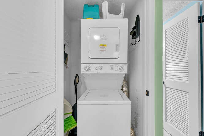 JETTY EAST CONDO - Residential