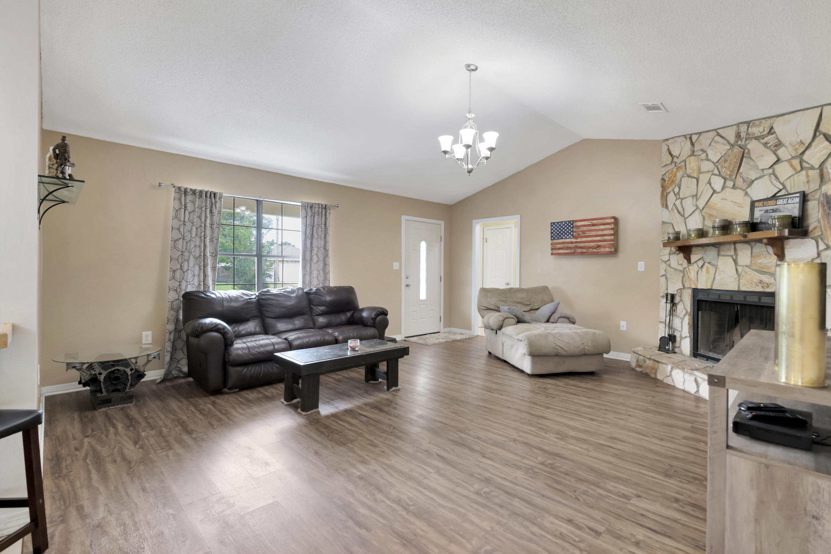 EAST BAY RIVER ESTATES 2ND ADDN - Residential