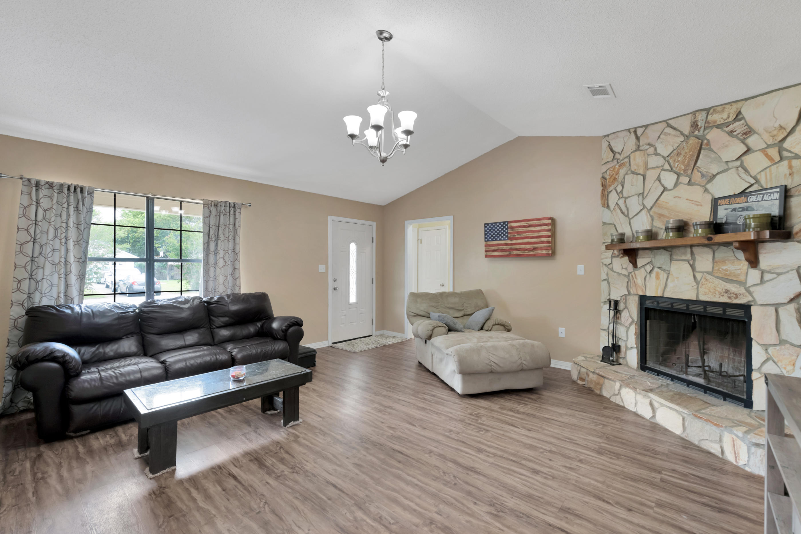 EAST BAY RIVER ESTATES 2ND ADDN - Residential