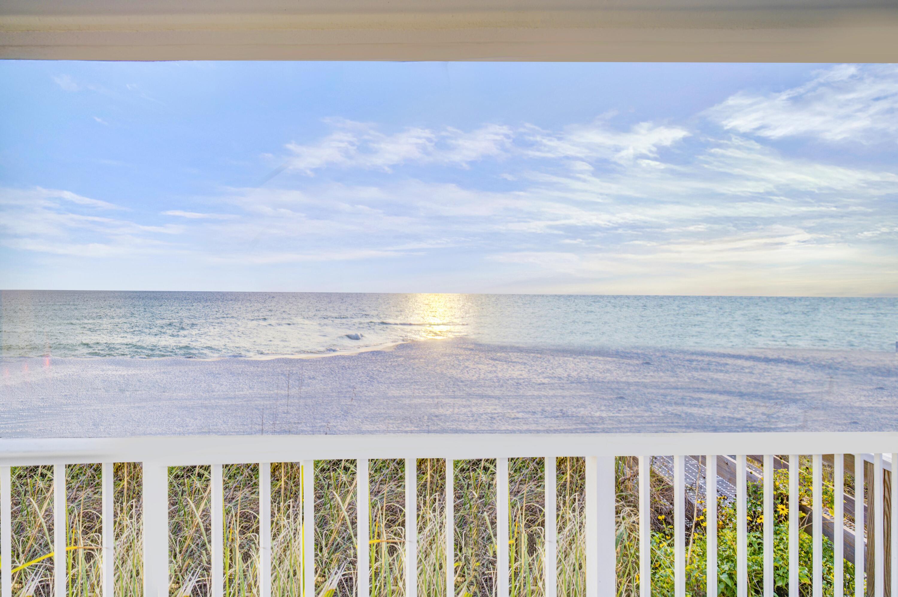 PALMS CONDO - Residential