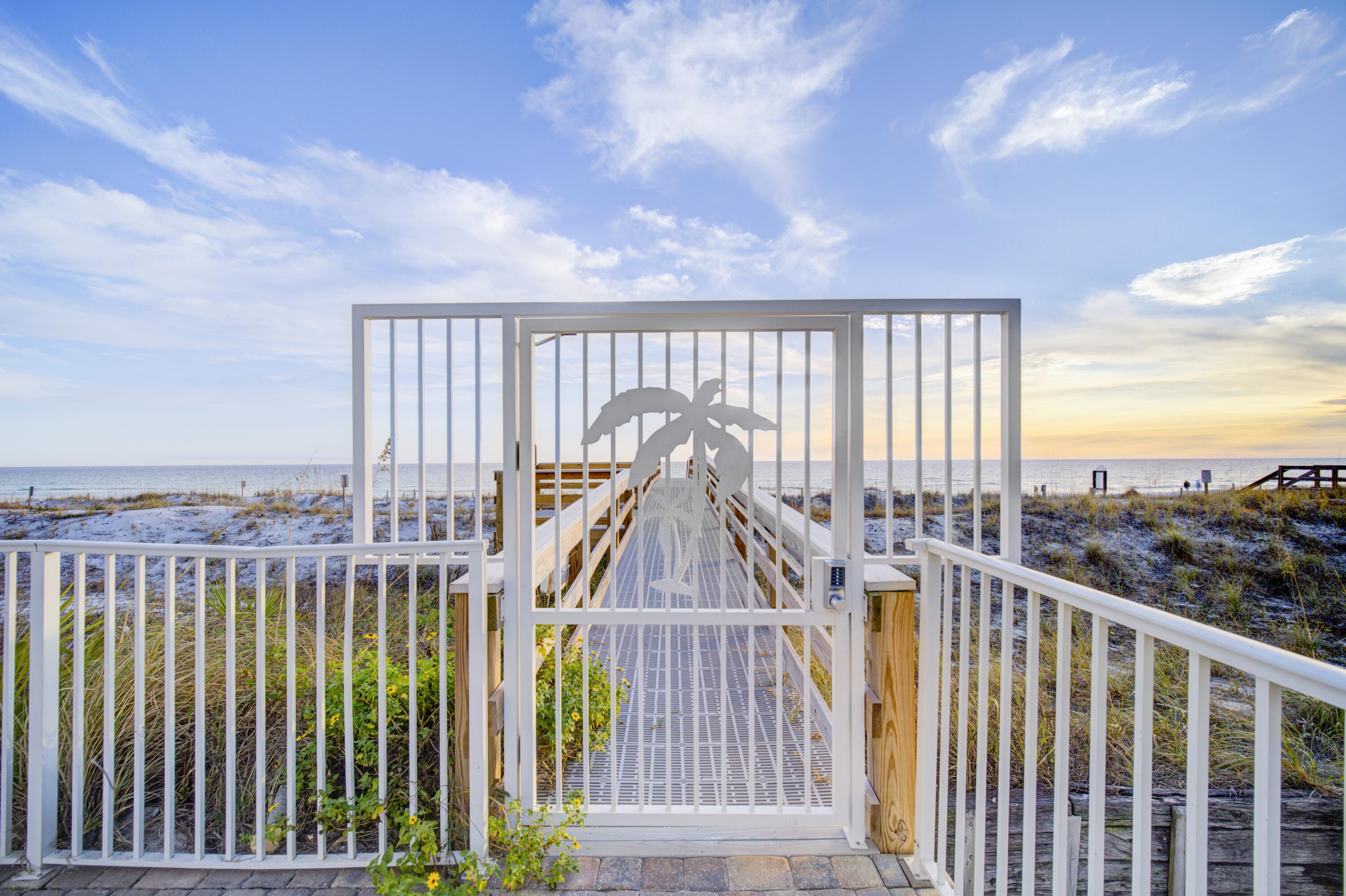 PALMS CONDO - Residential