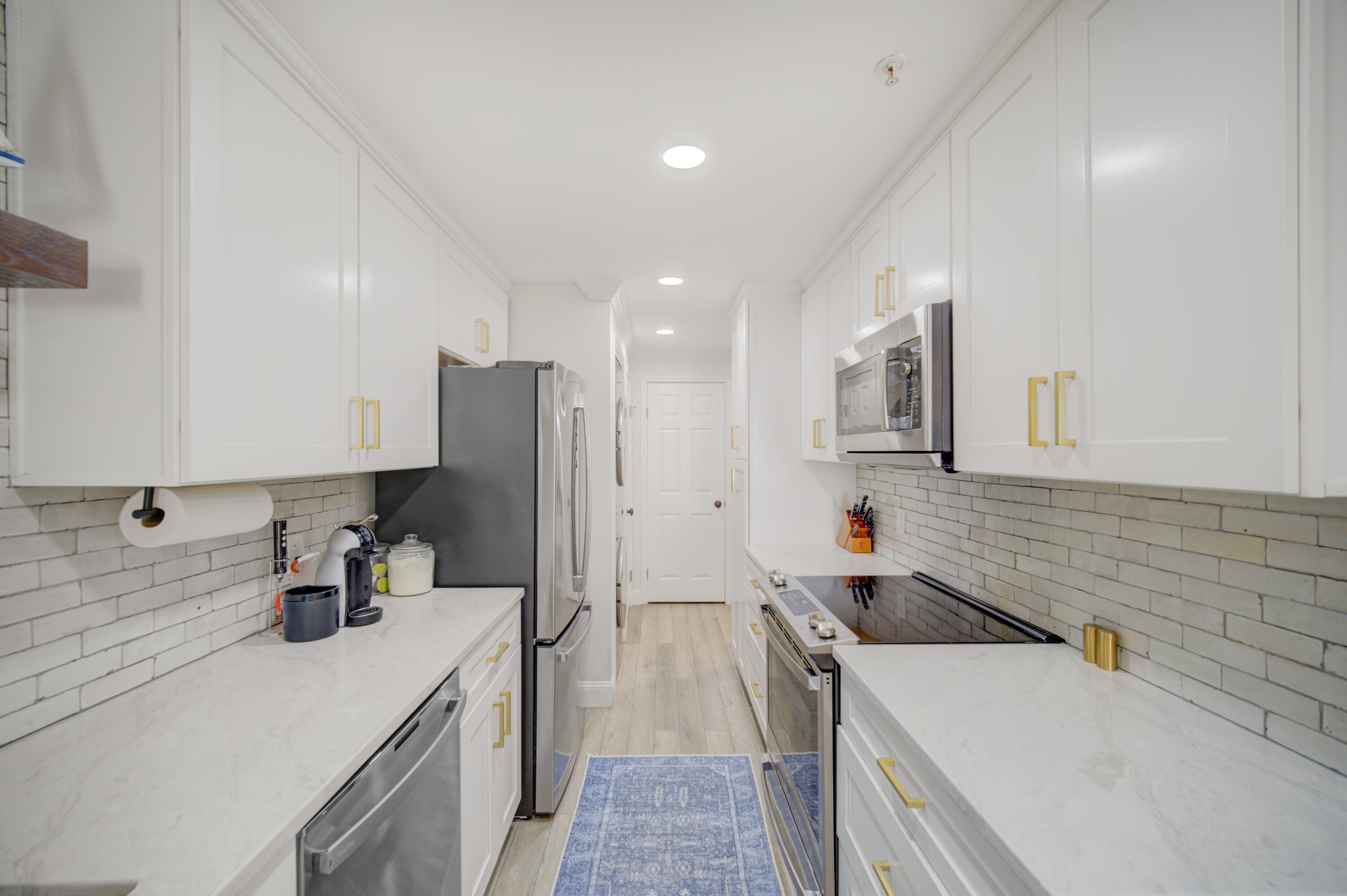 PALMS CONDO - Residential