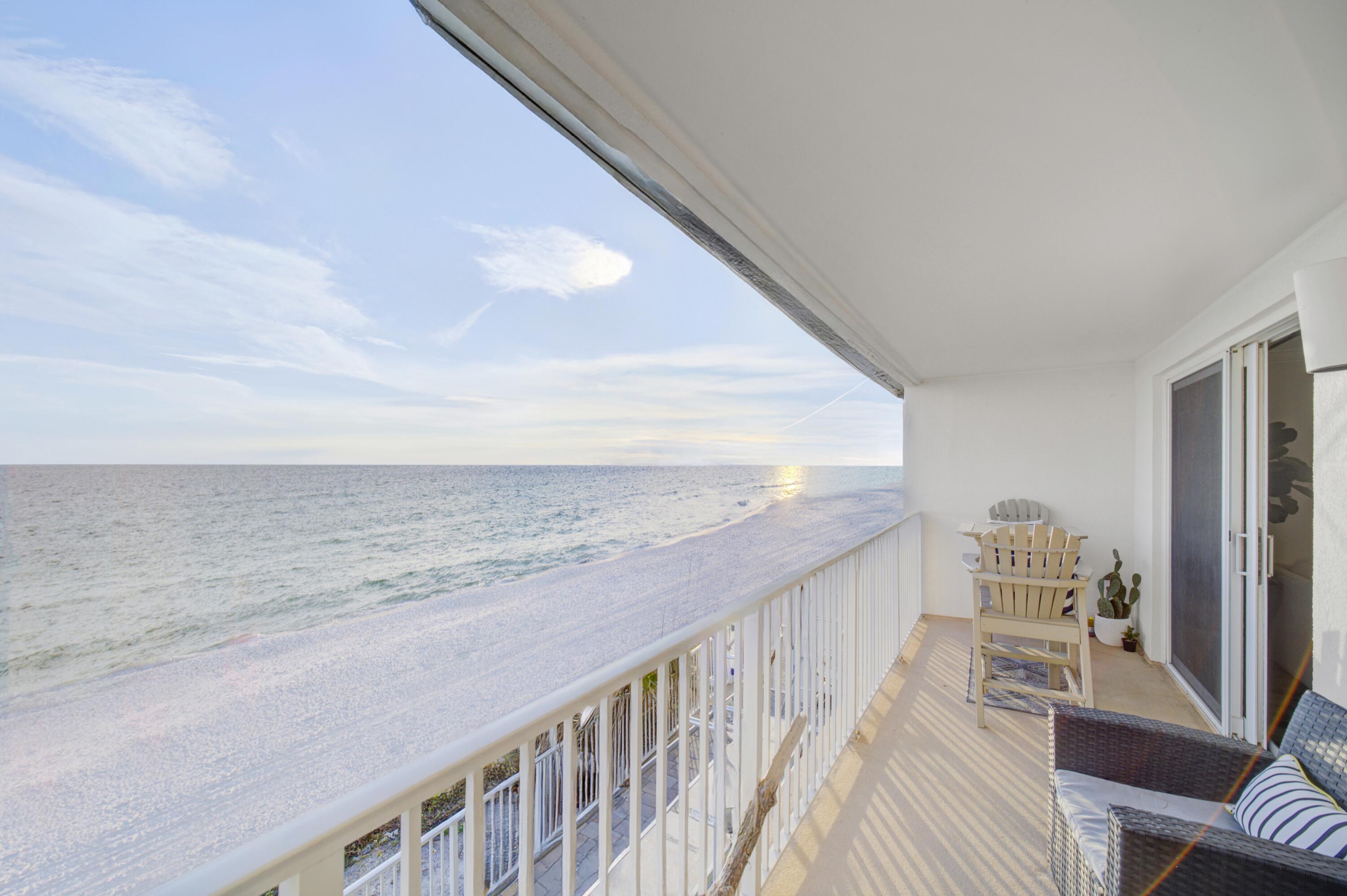 PALMS CONDO - Residential