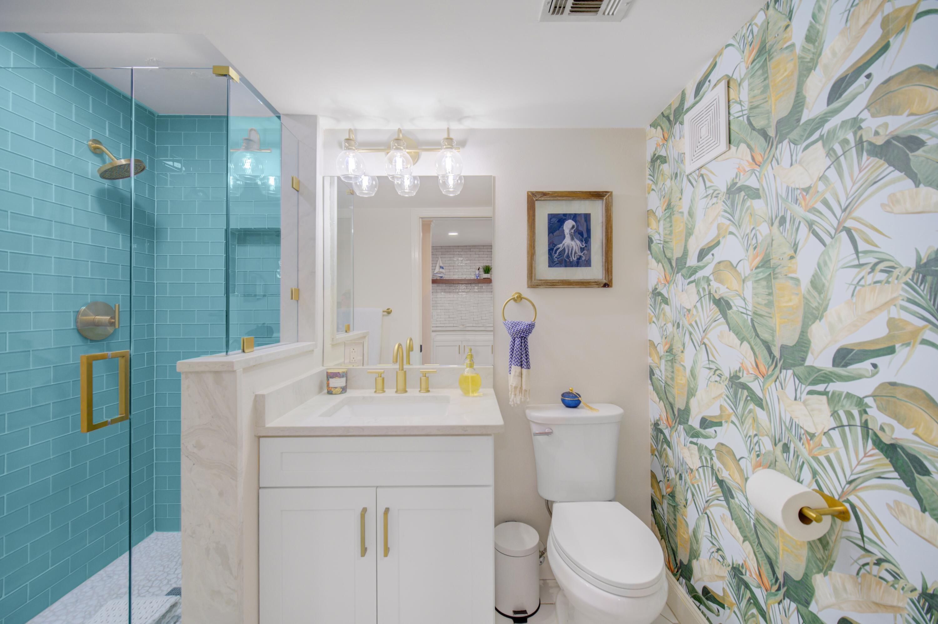 PALMS CONDO - Residential