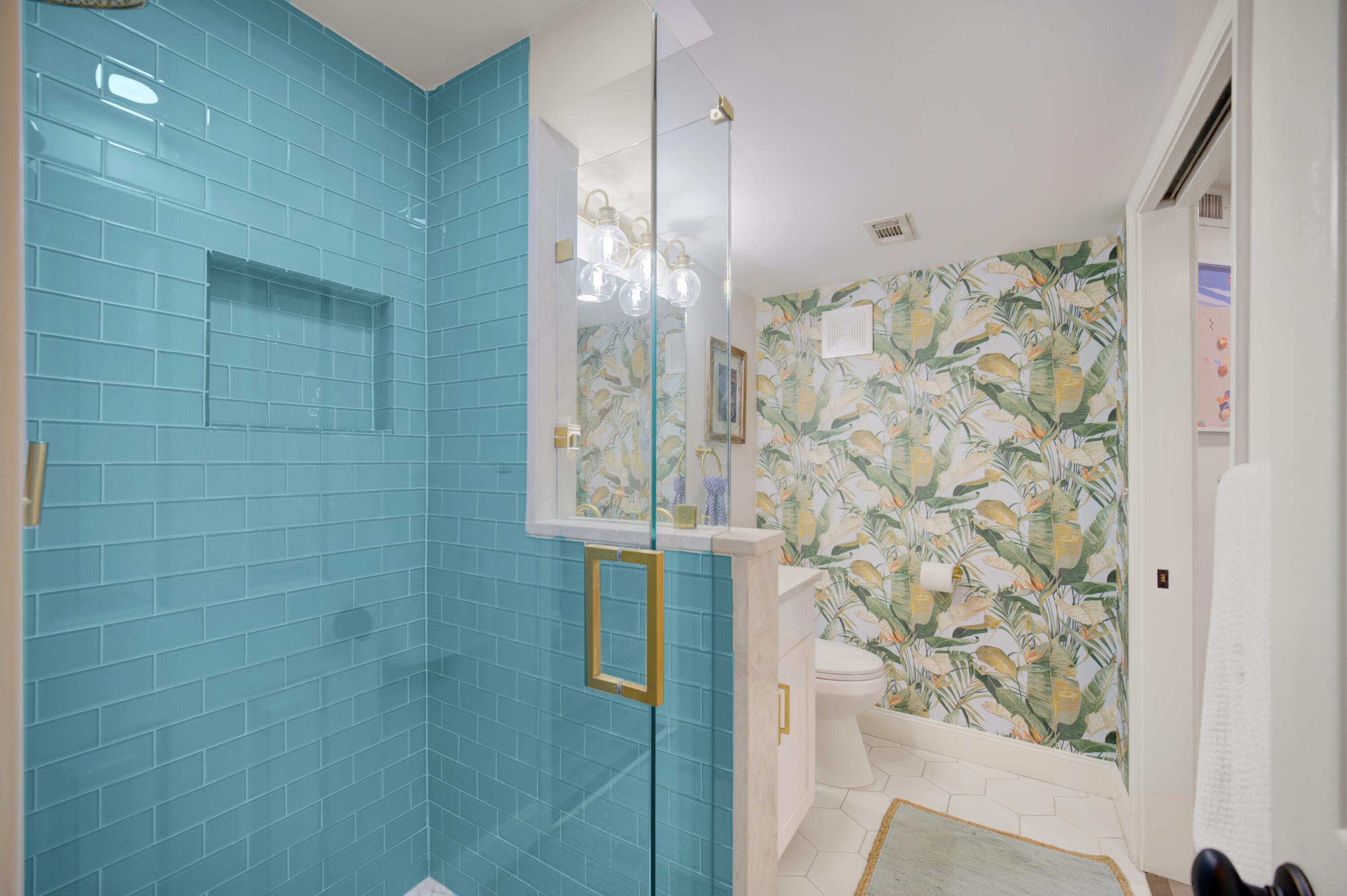 PALMS CONDO - Residential