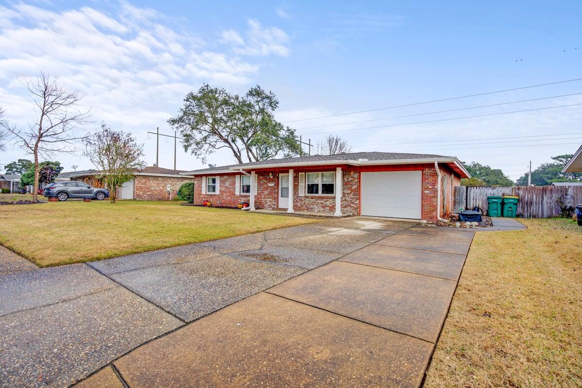 PINEDALE - Residential