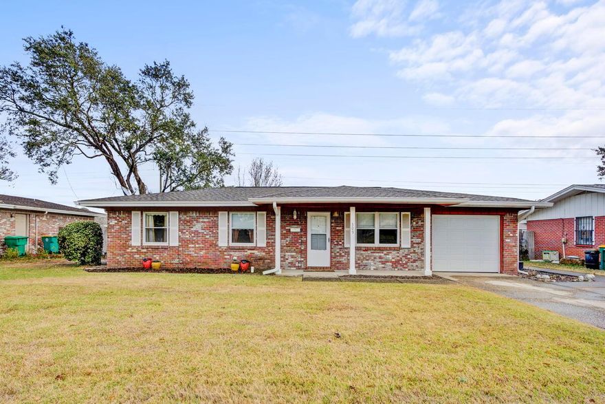 ALL BUYERS!  Don't miss this awesome vintage home!  Well maintained! New roof in 2022, new HVAC in 2021, full rewire complete in 2015!  This home is move-in ready, or you can do some small remodels to make it more modern if you like!  For under $320K in Pinedale/Overbrook, you have to go see this one!