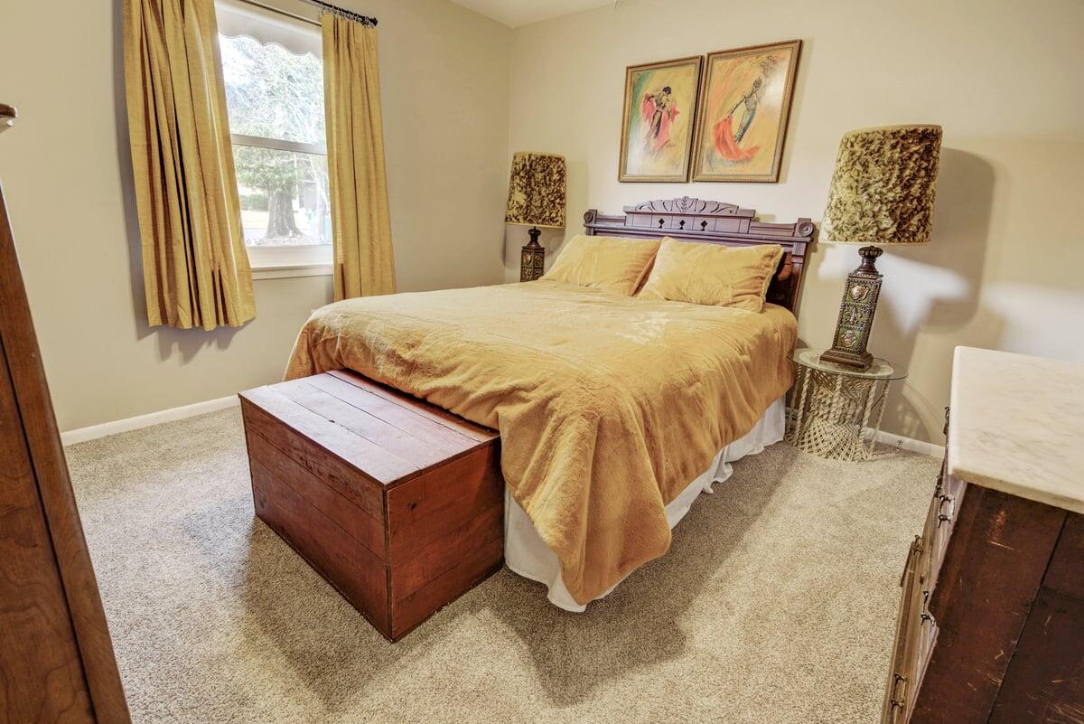 PINEDALE - Residential
