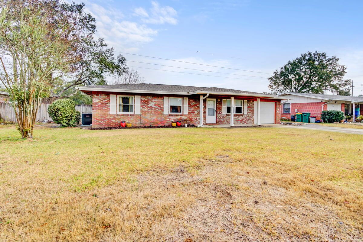 PINEDALE - Residential