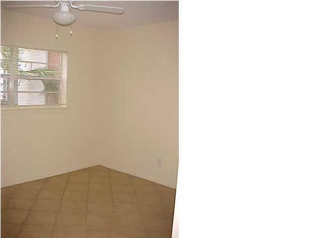 ISLAND GARDENS CONDO - Residential Lease