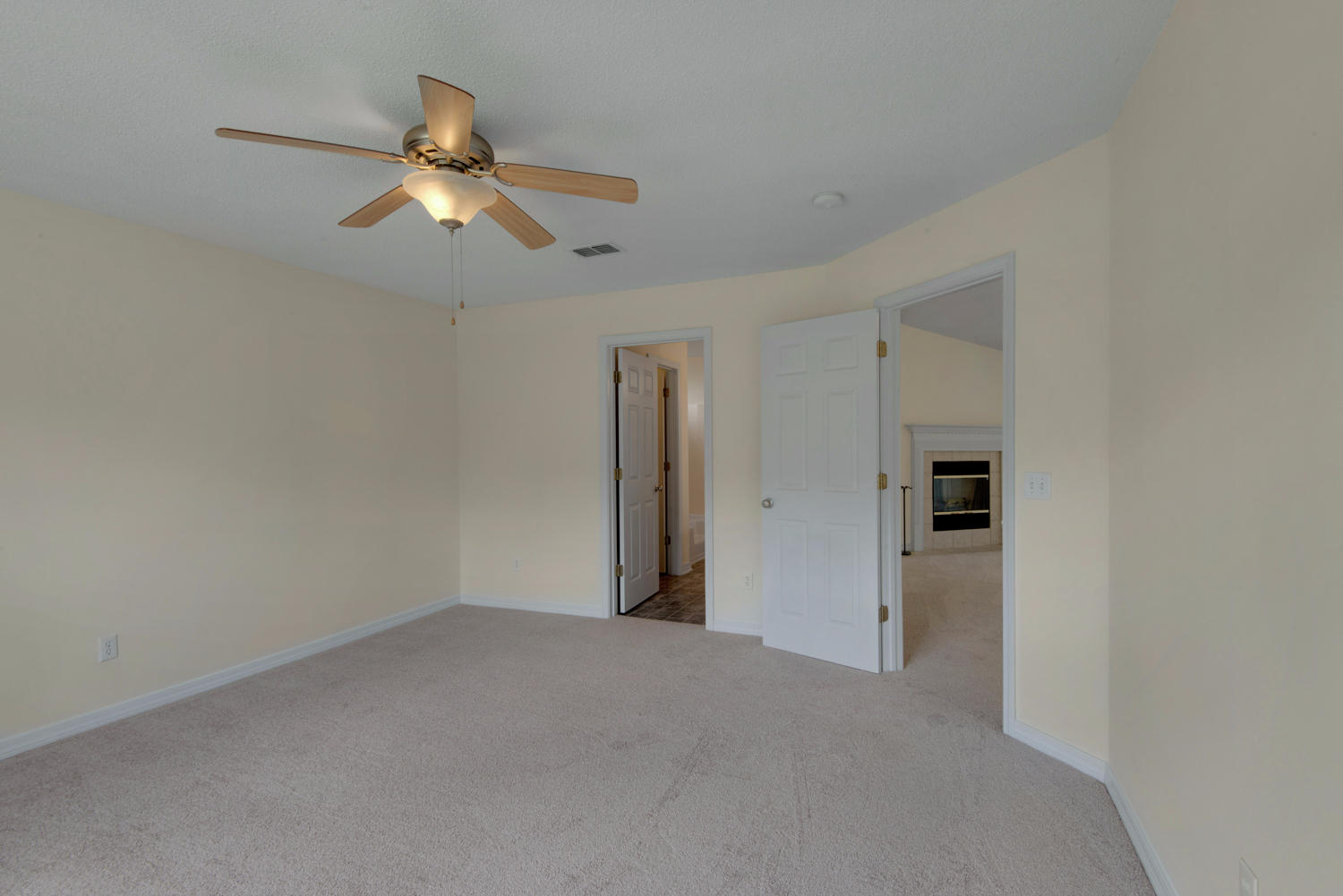 COUNTRYVIEW ESTATES 10TH ADDN - Residential