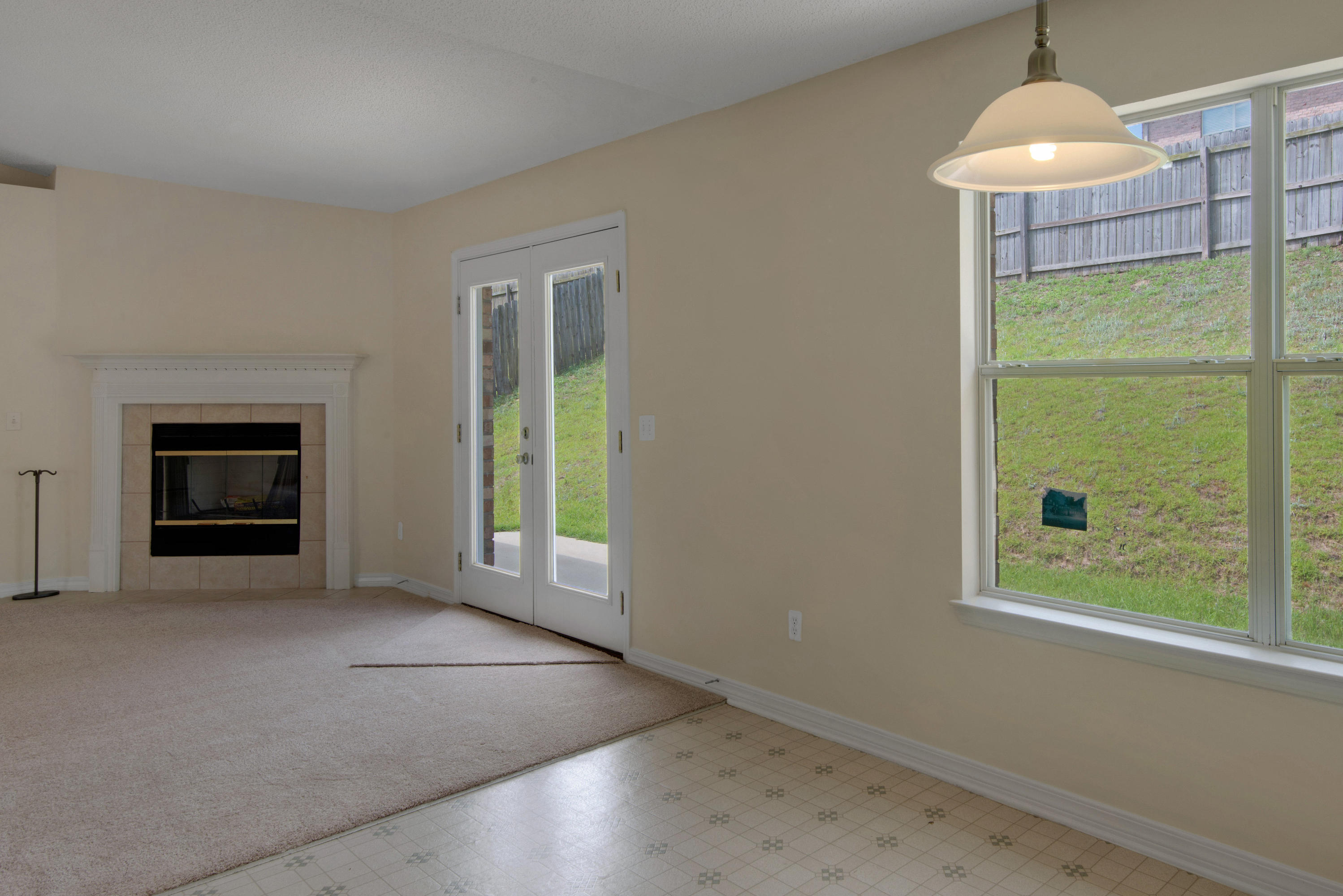 COUNTRYVIEW ESTATES 10TH ADDN - Residential