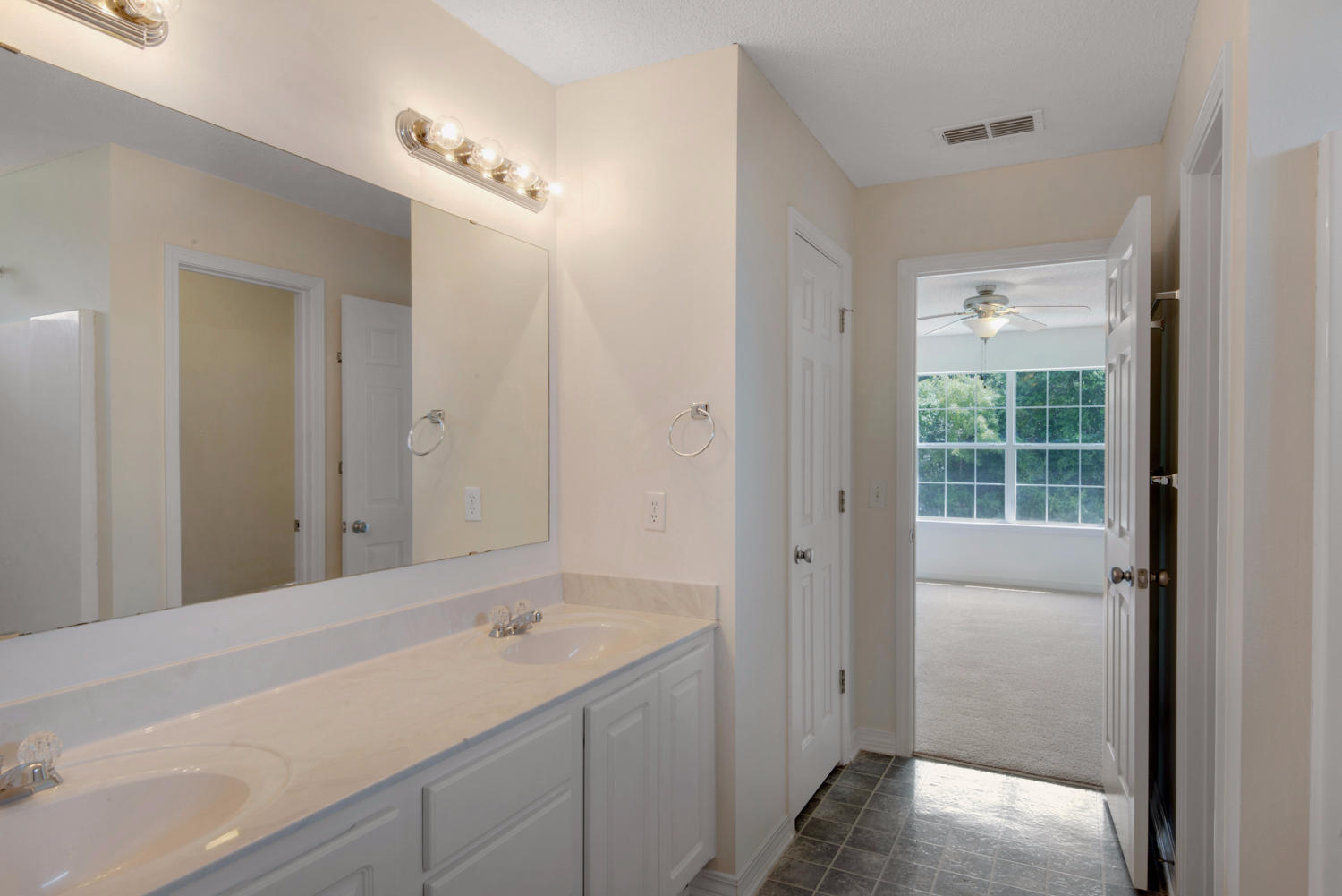 COUNTRYVIEW ESTATES 10TH ADDN - Residential